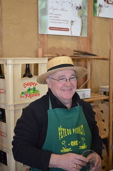 Michel toujours aussi souriant Michel toujours aussi souriant
