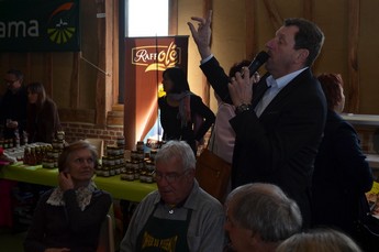 Christian annonce les résultats Christian annonce les résultats