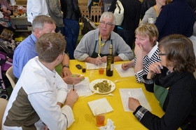 Le jury de la meilleure salade au lard Le jury de la meilleure salade au lard