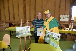 J J Barbotte est fier de ses 2 viaducs.... d'Ohis bien sûr J J Barbotte est fier de ses 2 viaducs.... d'Ohis bien sûr