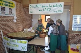 C est parti pour le panier, Martine, Dominique et Thierry vérifie le poids C est parti pour le panier, Martine, Dominique et Thierry vérifie le poids